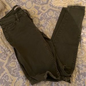 Olive!Green 535 Levis Super Skinny Jeans